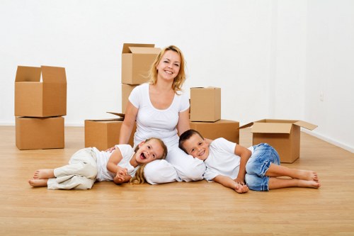 Business and household temporary storage option in Haringey