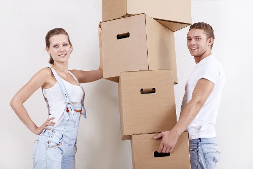 Cubic-yard storage estimate for stacked household and business items